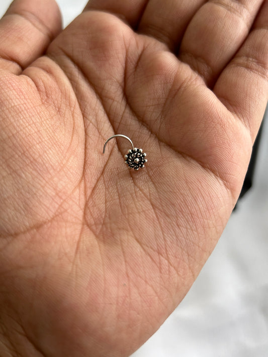 Silver Priyal Wired Nose Pin
